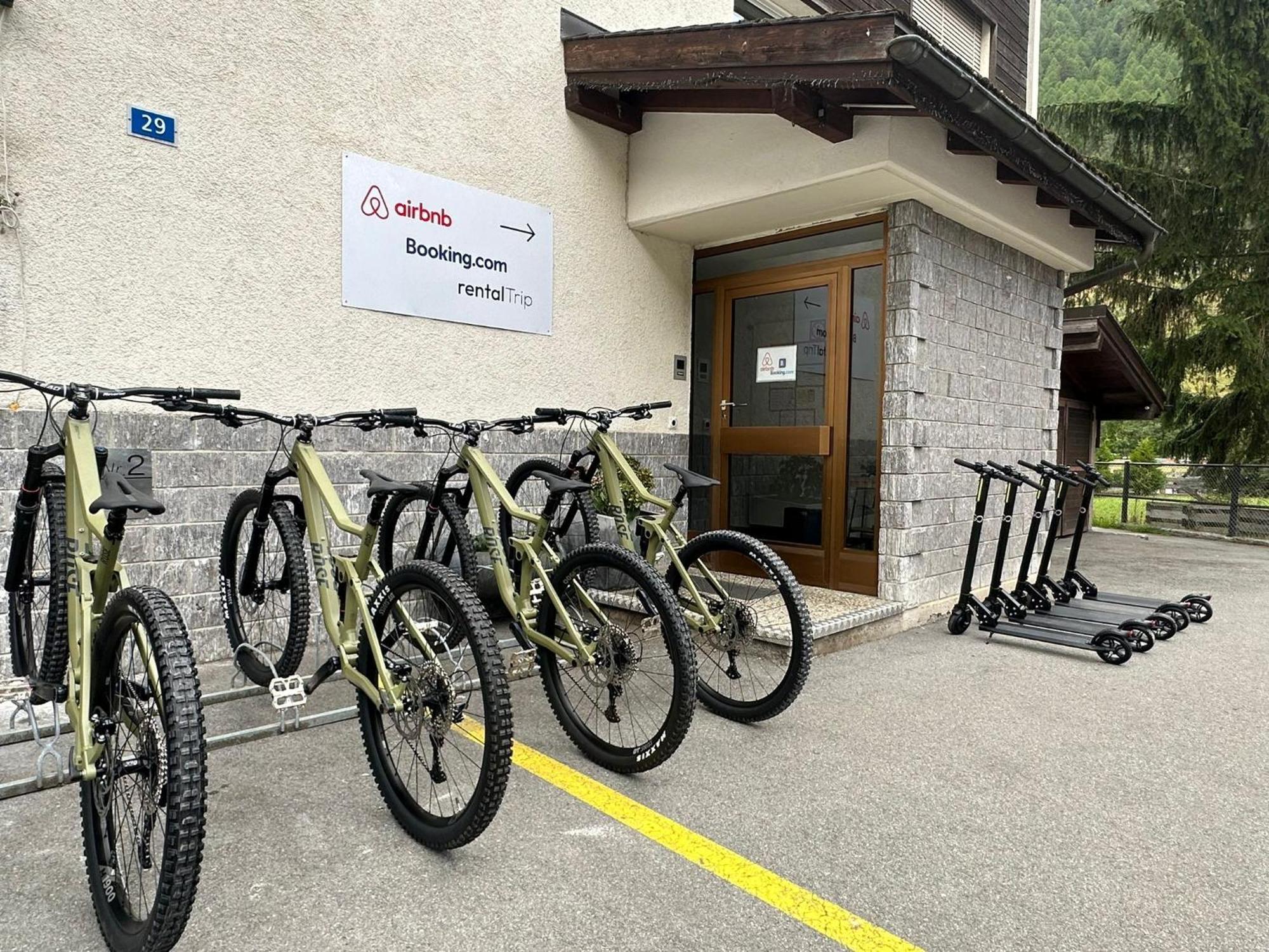Pure Comfort! Entire Apartment With Abundant Space Near Zermatt With Parking! Täsch Exterior foto